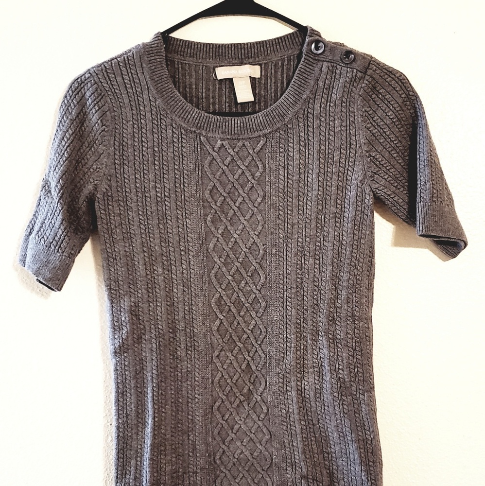 Banana Republic gray half sleeve sweater